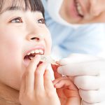 子供の歯並びはいつから治すのが良いのか？